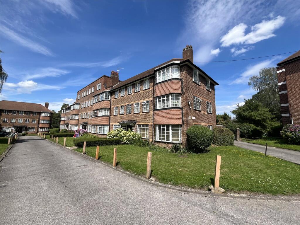 3 bed Apartment for rent in London. From Townends Ealing