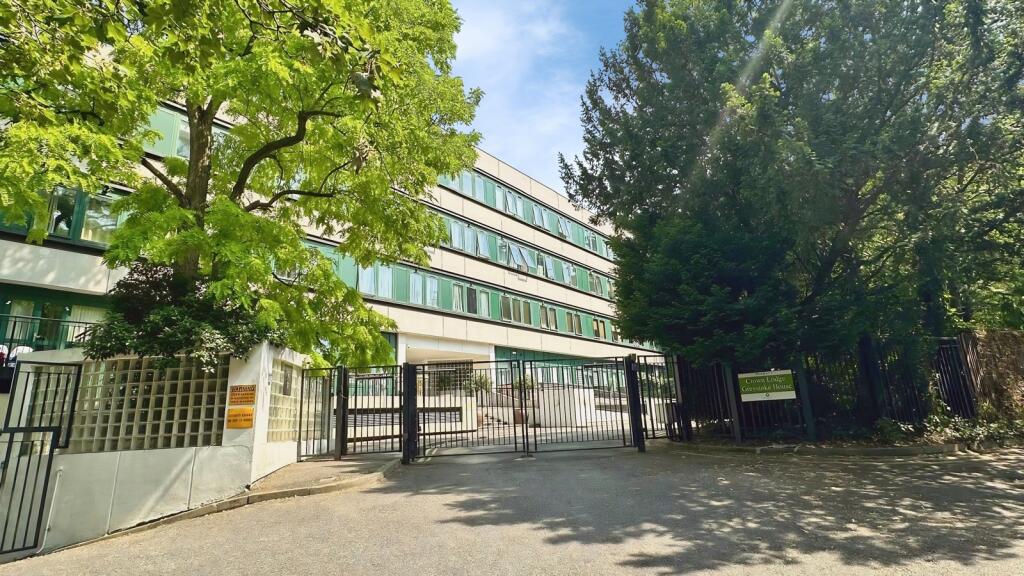 2 bed Apartment for rent in Wembley. From Townends Ealing