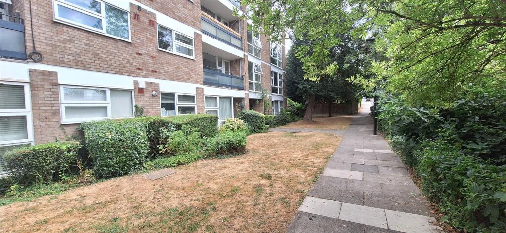 1 bed Apartment for rent in Greenford. From Townends Ealing