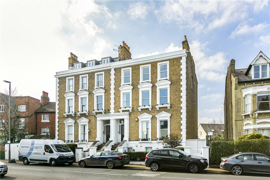2 bed Apartment for rent in Wandsworth. From Townends Earlsfield