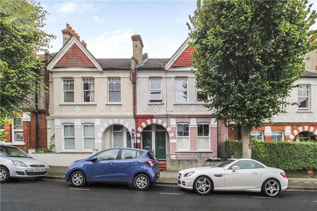 2 bed Apartment for rent in London. From Stirling Ackroyd Lettings - Earlsfield - Lettings