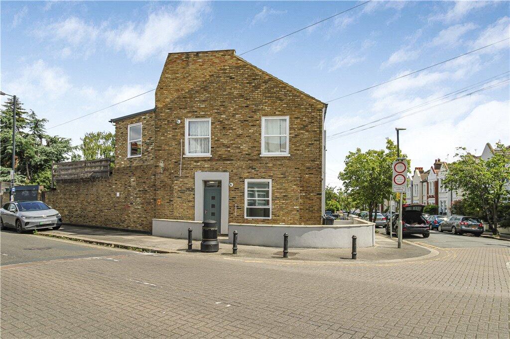 2 bed Apartment for rent in Wimbledon. From Stirling Ackroyd Lettings - Earlsfield - Lettings