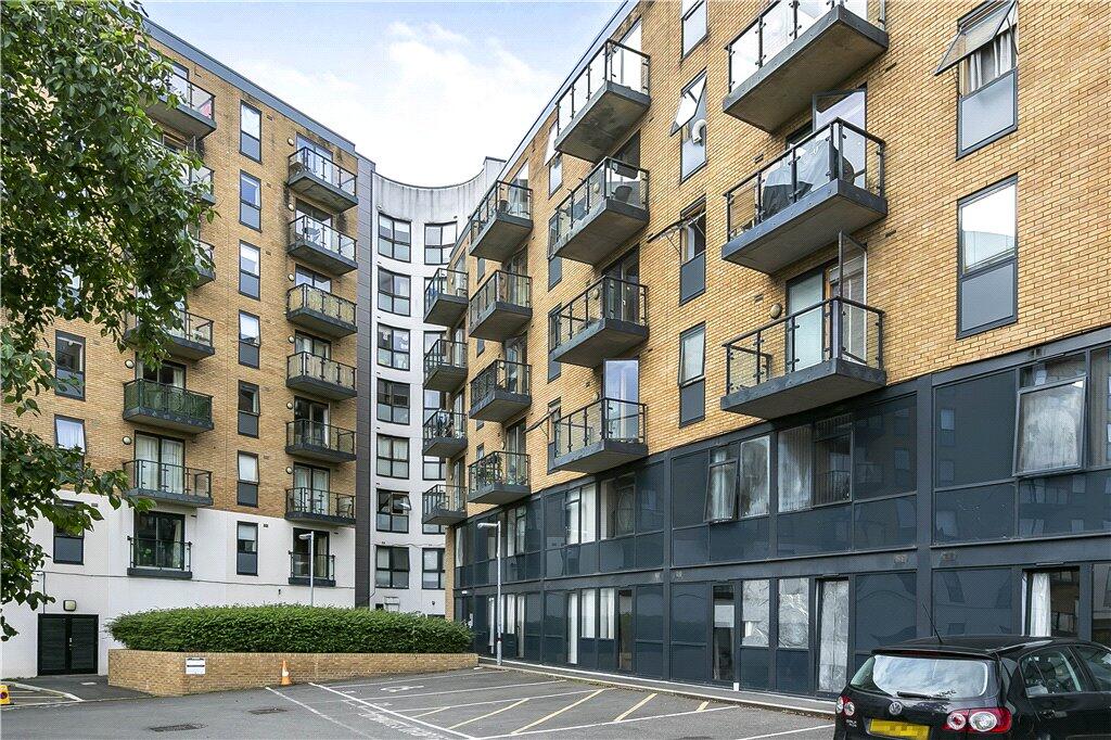 1 bed Apartment for rent in London. From Stirling Ackroyd Lettings - Earlsfield - Lettings