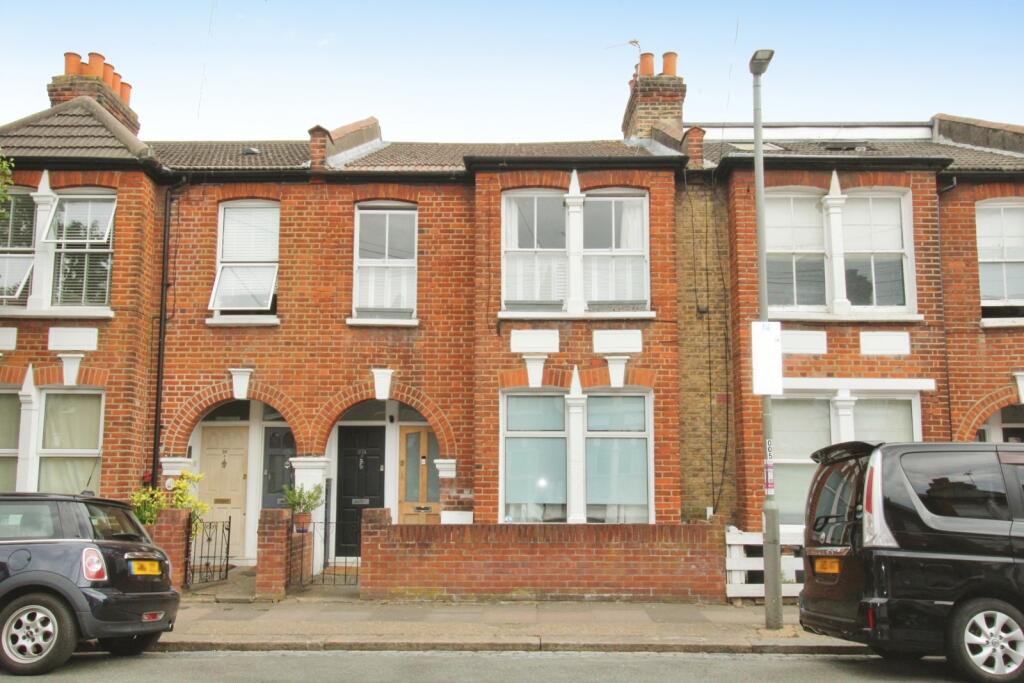 1 bed Apartment for rent in London. From Stirling Ackroyd Lettings - Earlsfield - Lettings 1 bed Apartment for rent in London. From Stirling Ackroyd Lettings - Earlsfield - Lettings