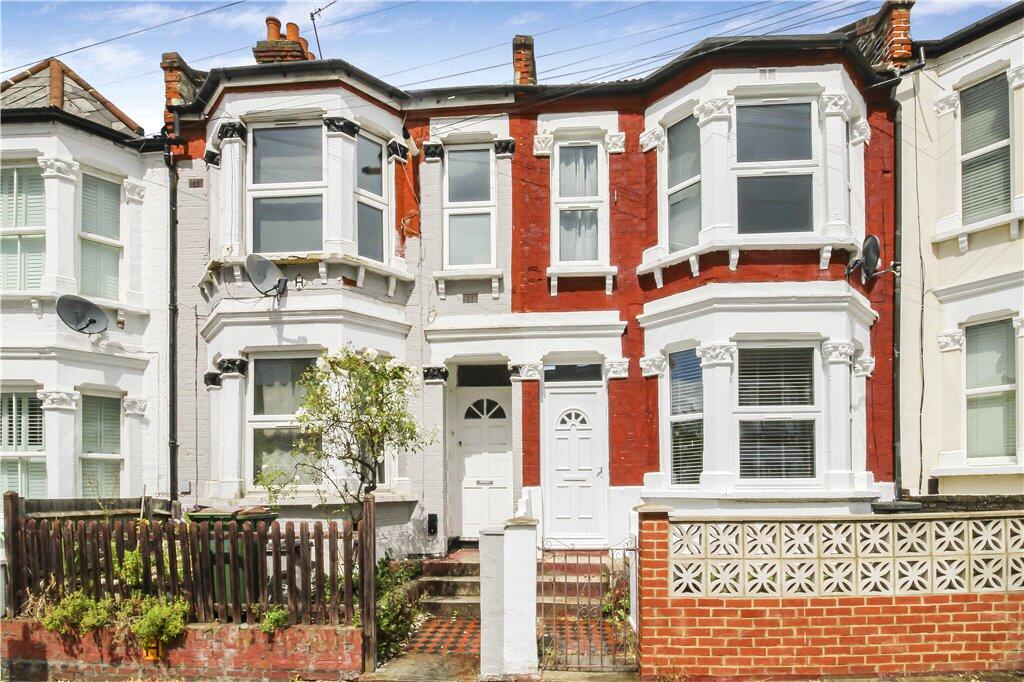 4 bed Mid Terraced House for rent in London. From Stirling Ackroyd Lettings - Earlsfield - Lettings 4 bed Mid Terraced House for rent in London. From Stirling Ackroyd Lettings - Earlsfield - Lettings