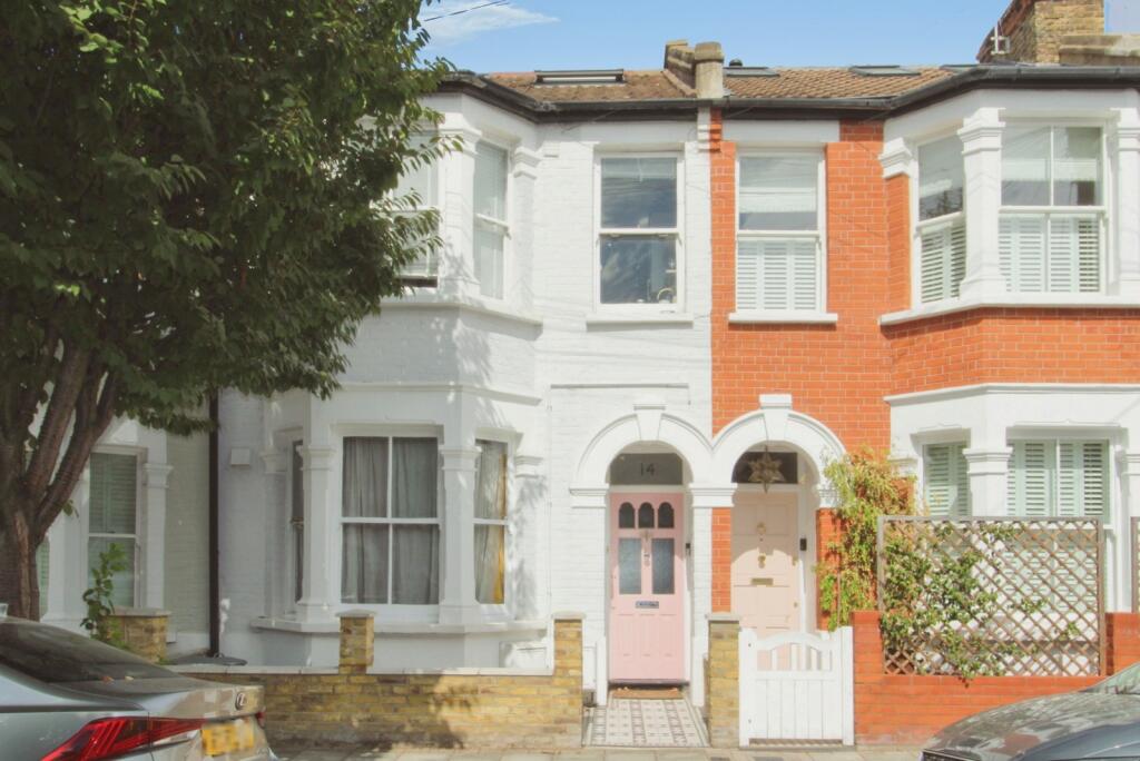 1 bed Apartment for rent in London. From Stirling Ackroyd Lettings - Earlsfield - Lettings 1 bed Apartment for rent in London. From Stirling Ackroyd Lettings - Earlsfield - Lettings
