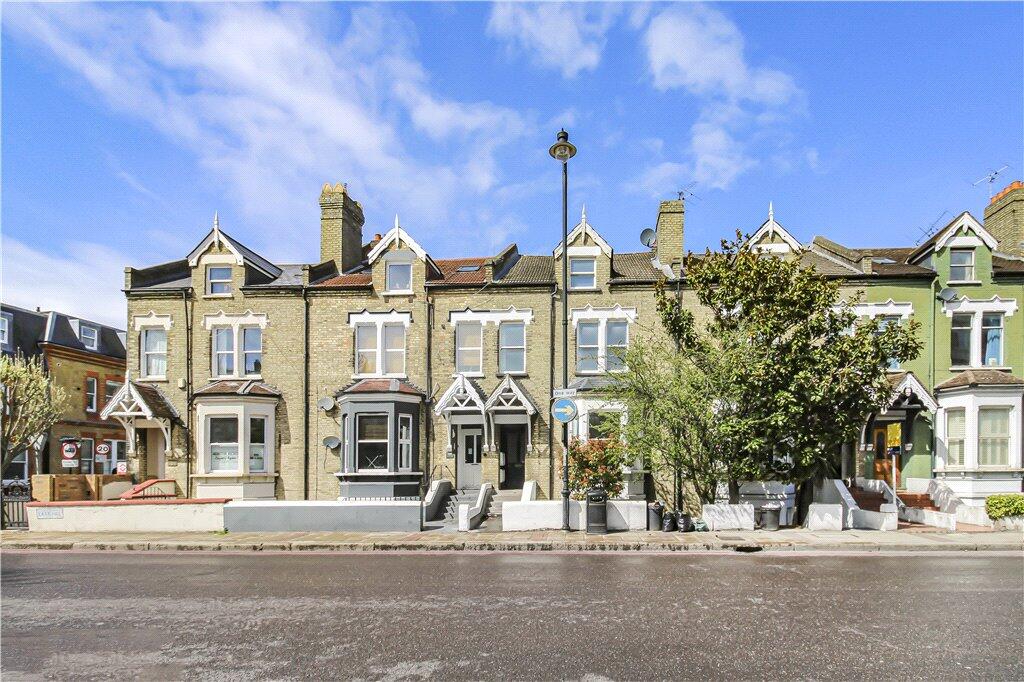 1 bed Apartment for rent in Wandsworth. From Stirling Ackroyd Lettings - Earlsfield - Lettings