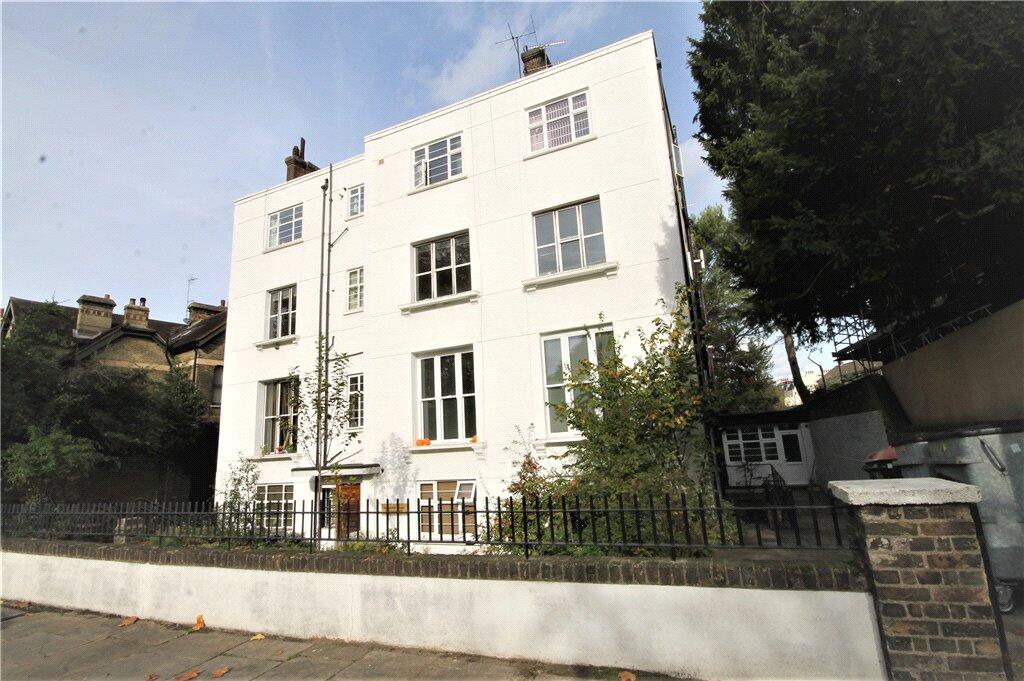 3 bed Apartment for rent in Wandsworth. From Stirling Ackroyd Lettings - Earlsfield - Lettings 3 bed Apartment for rent in Wandsworth. From Stirling Ackroyd Lettings - Earlsfield - Lettings