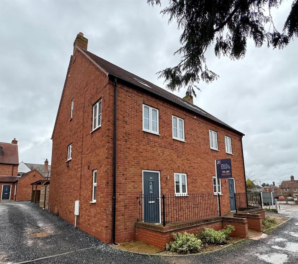 3 bed Detached for rent in Great Malvern. From Denny and Salmond - Malvern 3 bed Detached for rent in Great Malvern. From Denny and Salmond - Malvern