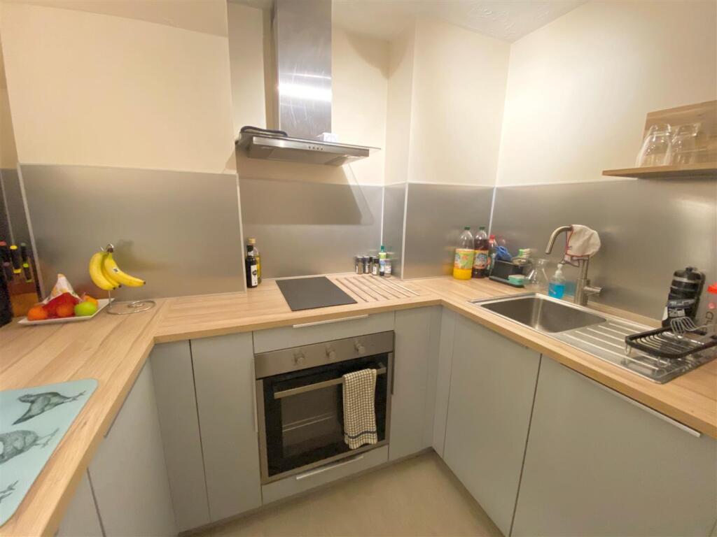 2 bed Apartment for rent in Great Malvern. From Denny and Salmond - Malvern 2 bed Apartment for rent in Great Malvern. From Denny and Salmond - Malvern