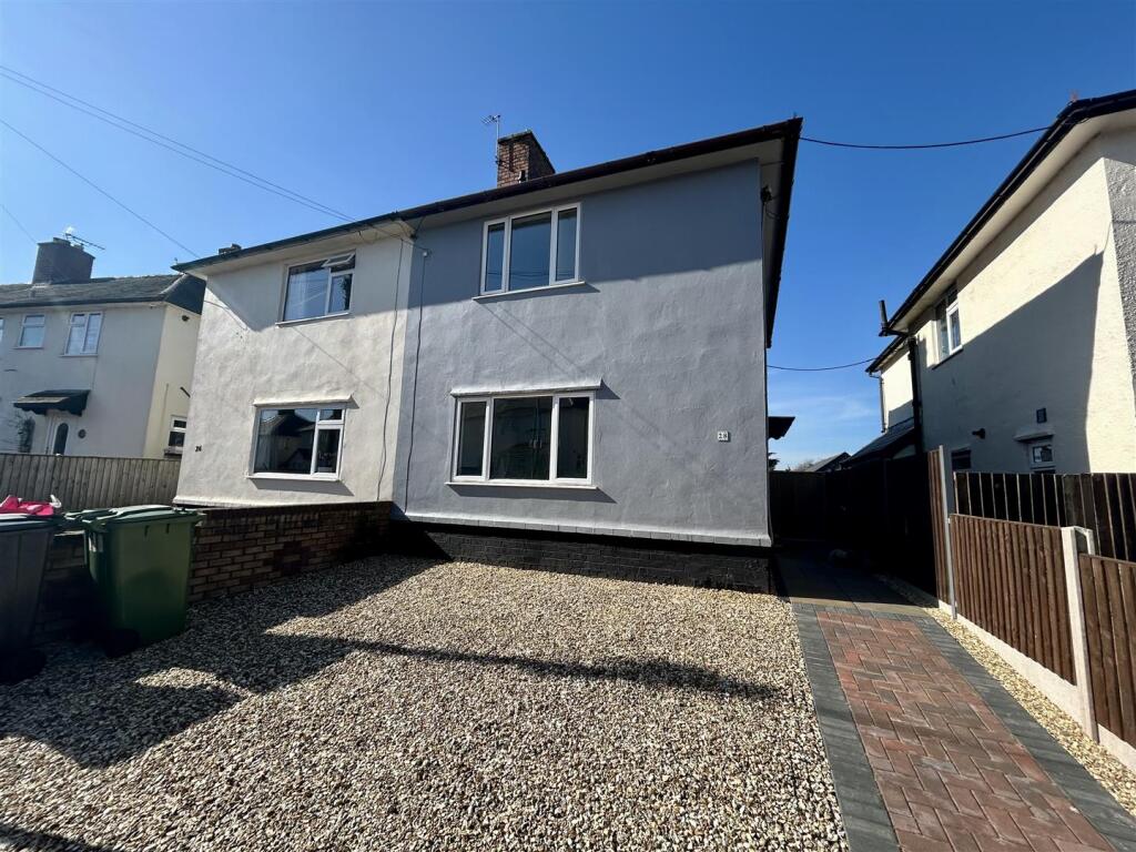 3 bed Semi Detached for rent in Ledbury. From Denny and Salmond - Malvern