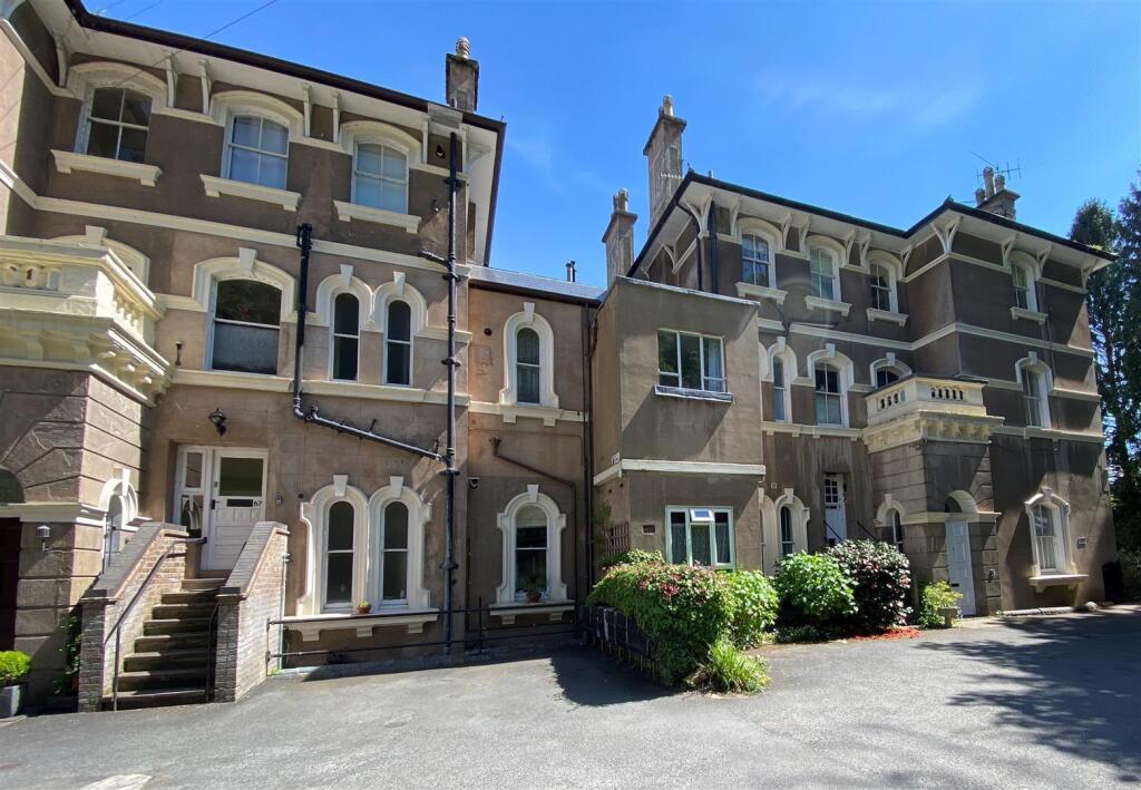 3 bed Apartment for rent in Great Malvern. From Denny and Salmond - Malvern