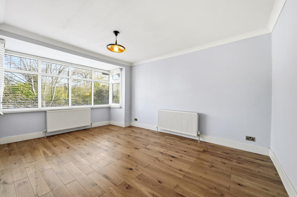 2 bed Apartment for rent in London. From Hawes & Co - Wimbledon