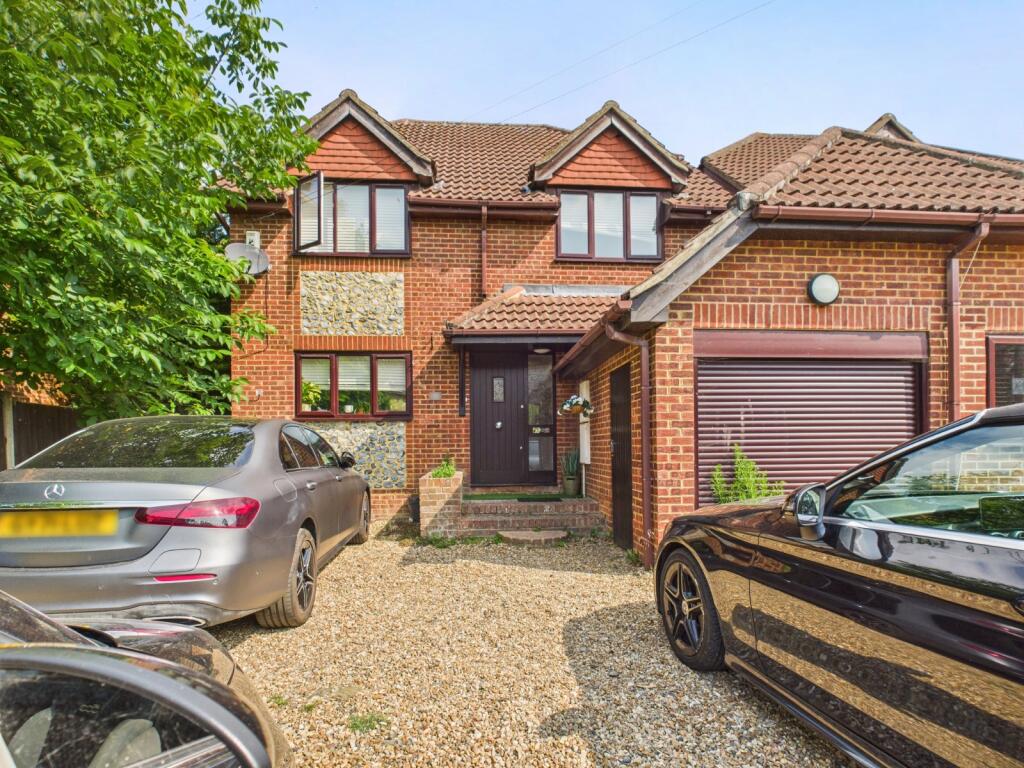 4 bed Semi Detached for rent in Wraysbury. From The Frost Partnership - Staines - Lettings