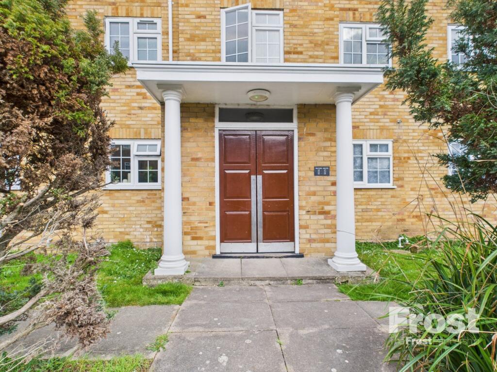 2 bed Apartment for rent in Staines-upon-Thames. From The Frost Partnership - Staines - Lettings