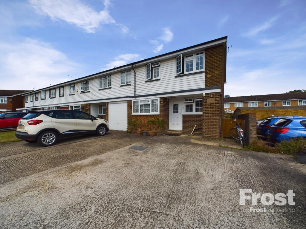 4 bed End of Terrace for rent in Staines-upon-Thames. From The Frost Partnership - Staines - Lettings