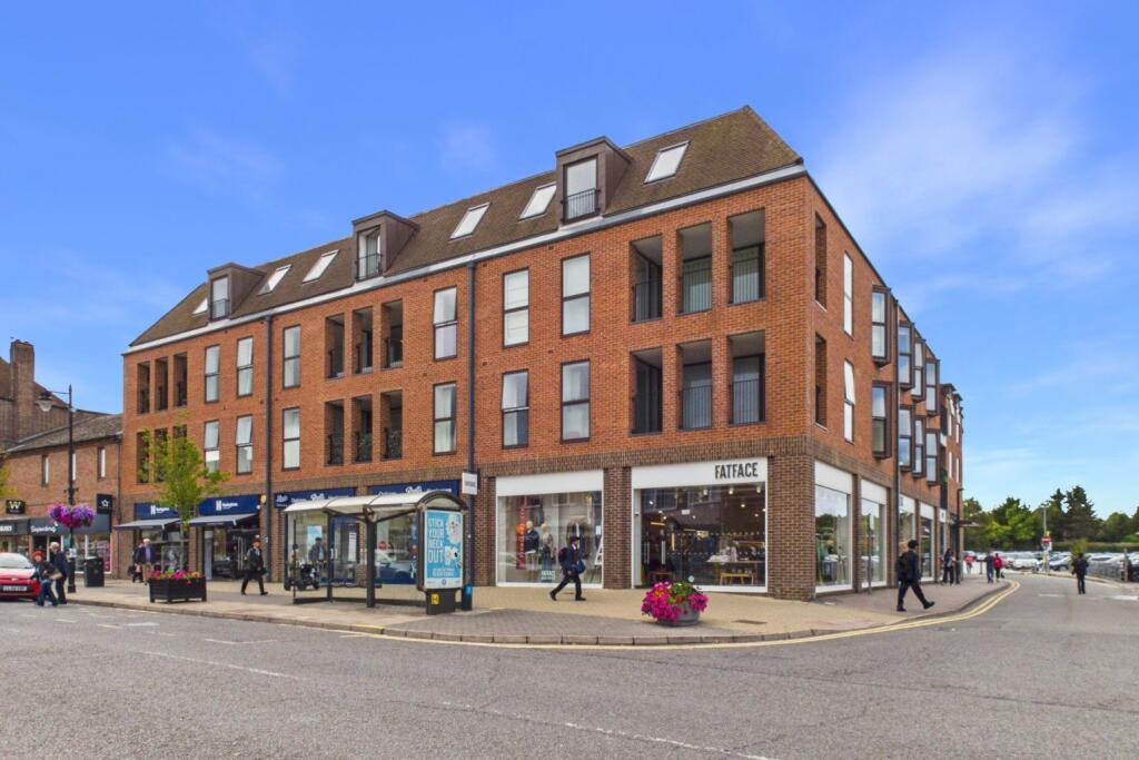 2 bed Apartment for rent in Amersham. From The Frost Partnership - Amersham 2 bed Apartment for rent in Amersham. From The Frost Partnership - Amersham