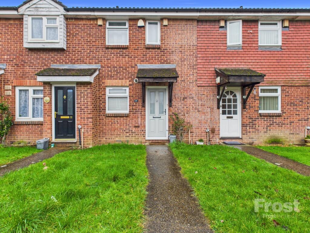 2 bed Mid Terraced House for rent in Slough. From The Frost Partnership - Burnham