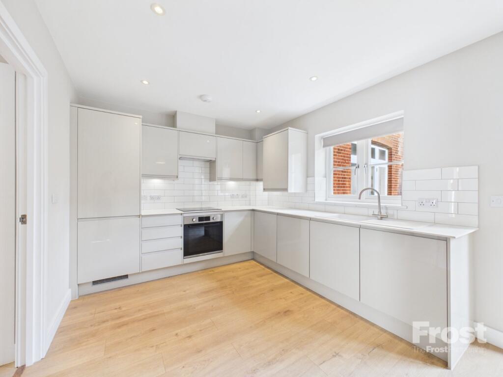 2 bed Mid Terraced House for rent in Hitchambury. From The Frost Partnership - Burnham