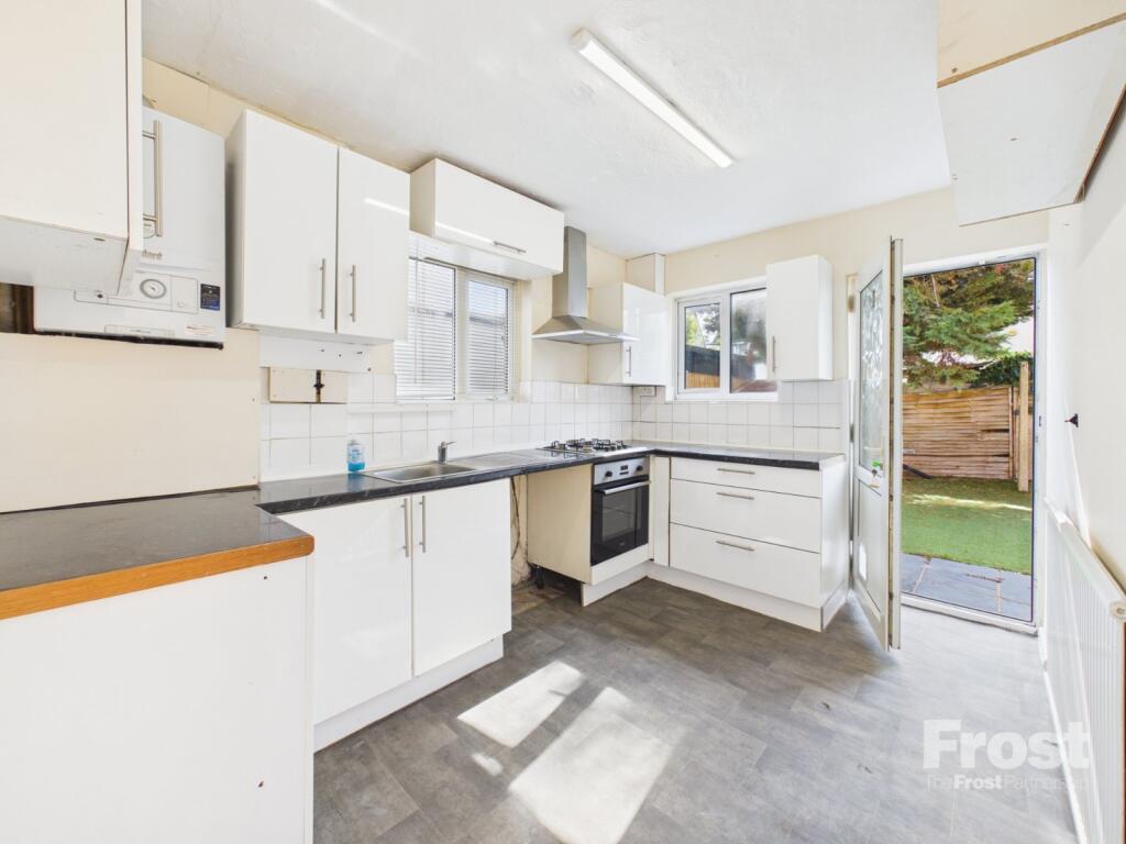 3 bed Semi Detached for rent in Hitchambury. From The Frost Partnership - Burnham 3 bed Semi Detached for rent in Hitchambury. From The Frost Partnership - Burnham