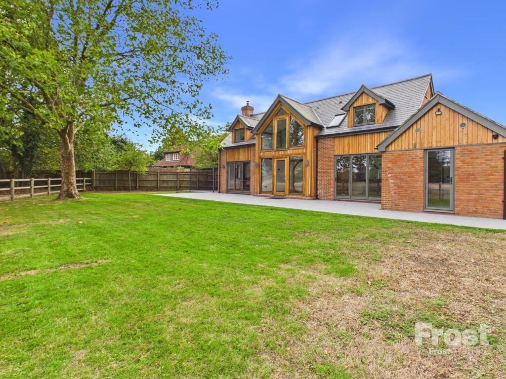 4 bed Detached for rent in Slough. From The Frost Partnership - Burnham