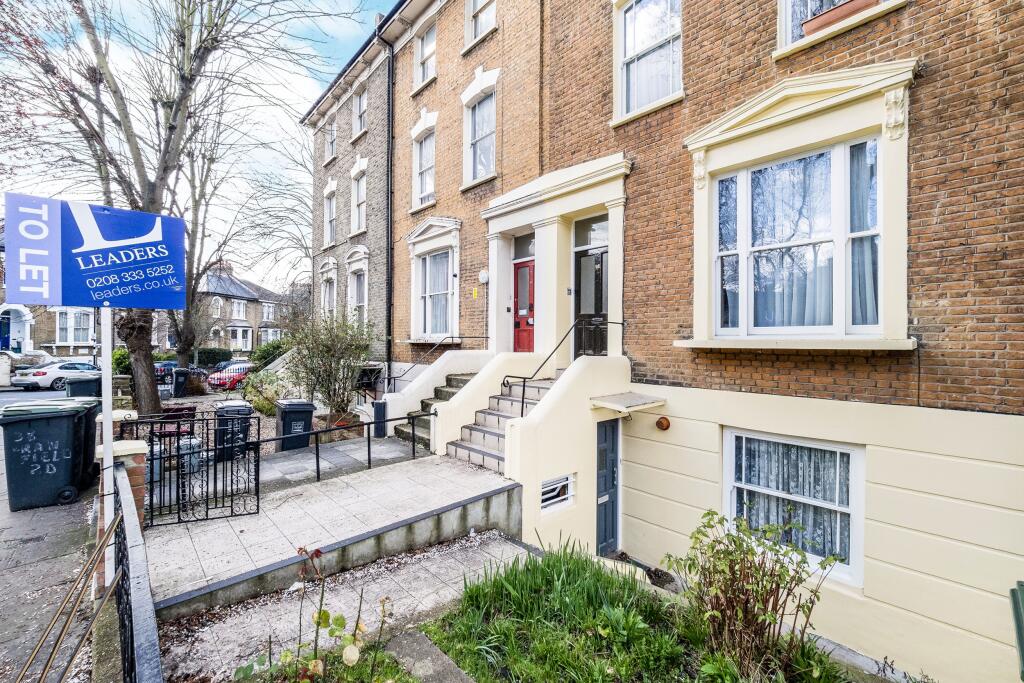 1 bed 1st Floor Flat for rent in London. From Leaders Lettings - Lewisham