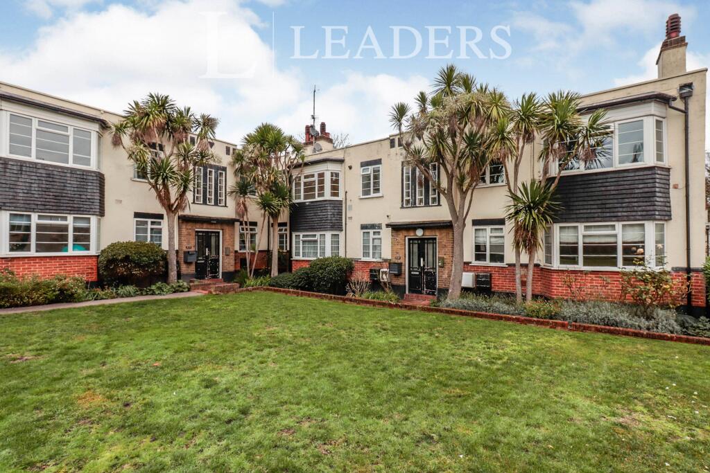 2 bed 1st Floor Flat for rent in London. From Leaders Lettings - Lewisham