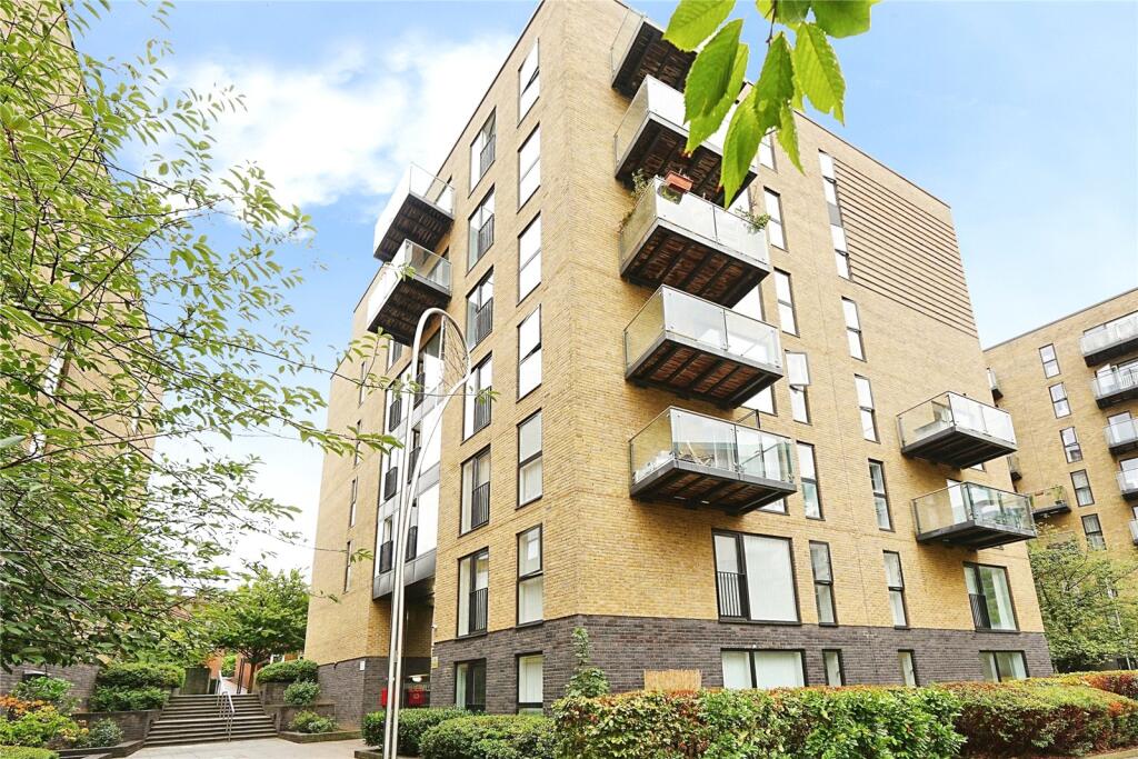 1 bed 1st Floor Flat for rent in London. From Leaders Lettings - Lewisham 1 bed 1st Floor Flat for rent in London. From Leaders Lettings - Lewisham