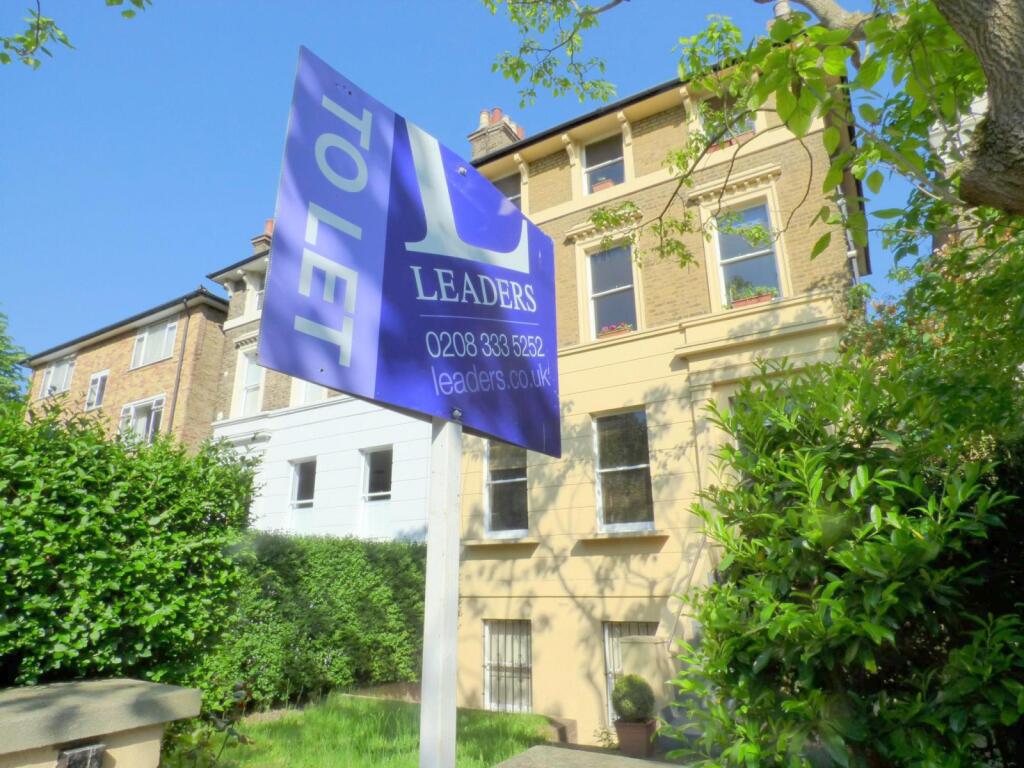 1 bed 1st Floor Flat for rent in London. From Leaders Lettings - Lewisham