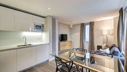 3 bed 1st Floor Flat for rent in London. From Plaza Estates - Marble Arch