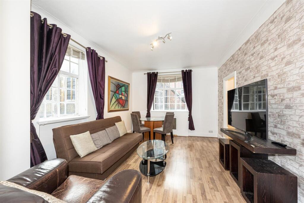 1 bed 1st Floor Flat for rent in London. From Plaza Estates - Marble Arch