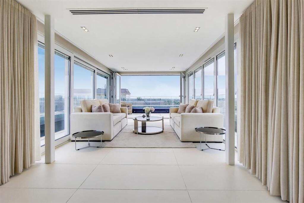 3 bed 1st Floor Flat for rent in Hampstead. From Plaza Estates - Marble Arch 3 bed 1st Floor Flat for rent in Hampstead. From Plaza Estates - Marble Arch