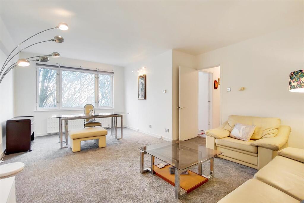 1 bed 1st Floor Flat for rent in London. From Plaza Estates - Marble Arch