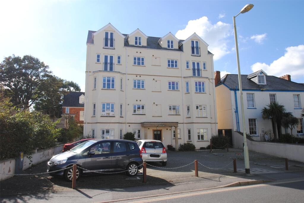1 bed Apartment for rent in Ilfracombe. From Webbers Property Services - Ilfracombe 1 bed Apartment for rent in Ilfracombe. From Webbers Property Services - Ilfracombe