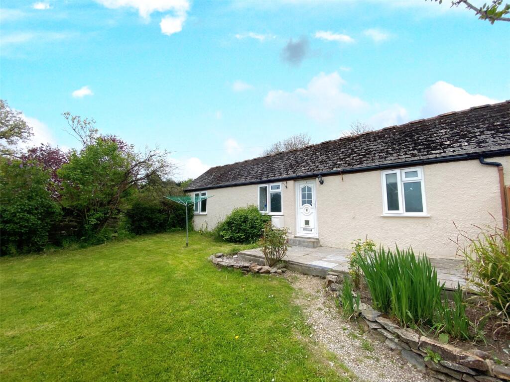 2 bed Bungalow for rent in Launceston. From Webbers Property Services - Launceston 2 bed Bungalow for rent in Launceston. From Webbers Property Services - Launceston