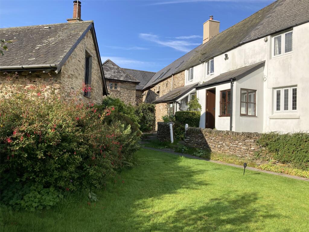 2 bed Mid Terraced House for rent in Cutcombe. From Webbers Property Services - Minehead 2 bed Mid Terraced House for rent in Cutcombe. From Webbers Property Services - Minehead