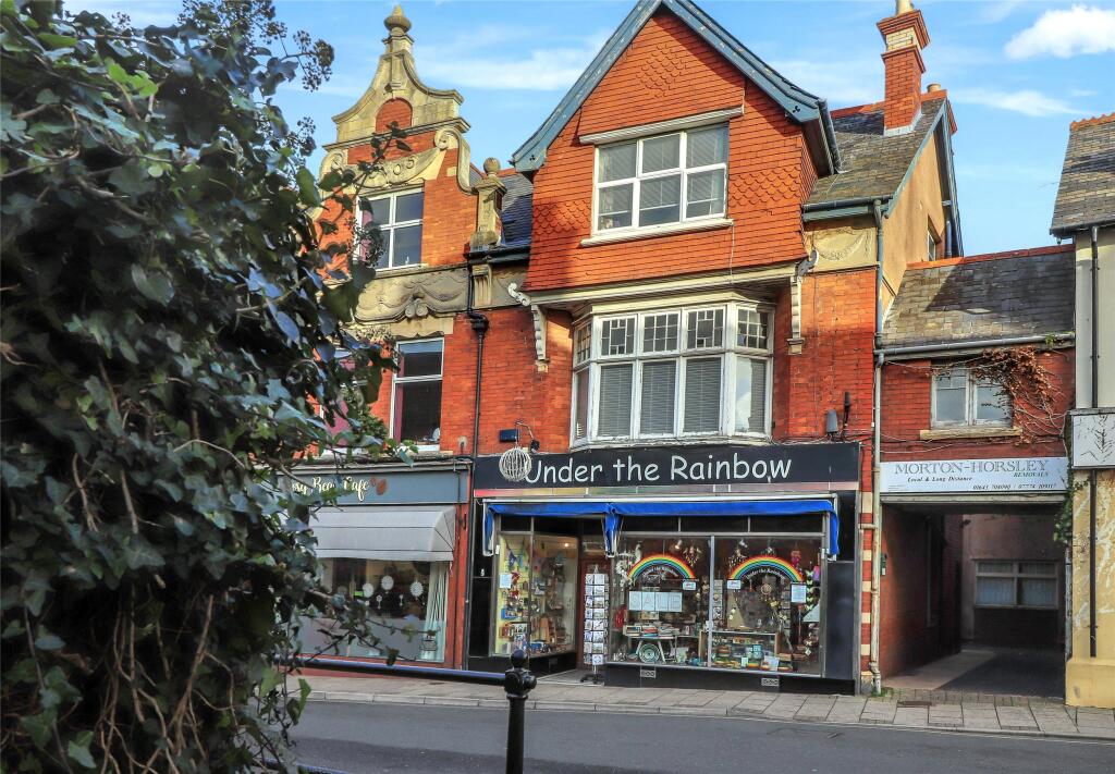 1 bed Apartment for rent in Minehead. From Webbers Property Services - Minehead 1 bed Apartment for rent in Minehead. From Webbers Property Services - Minehead