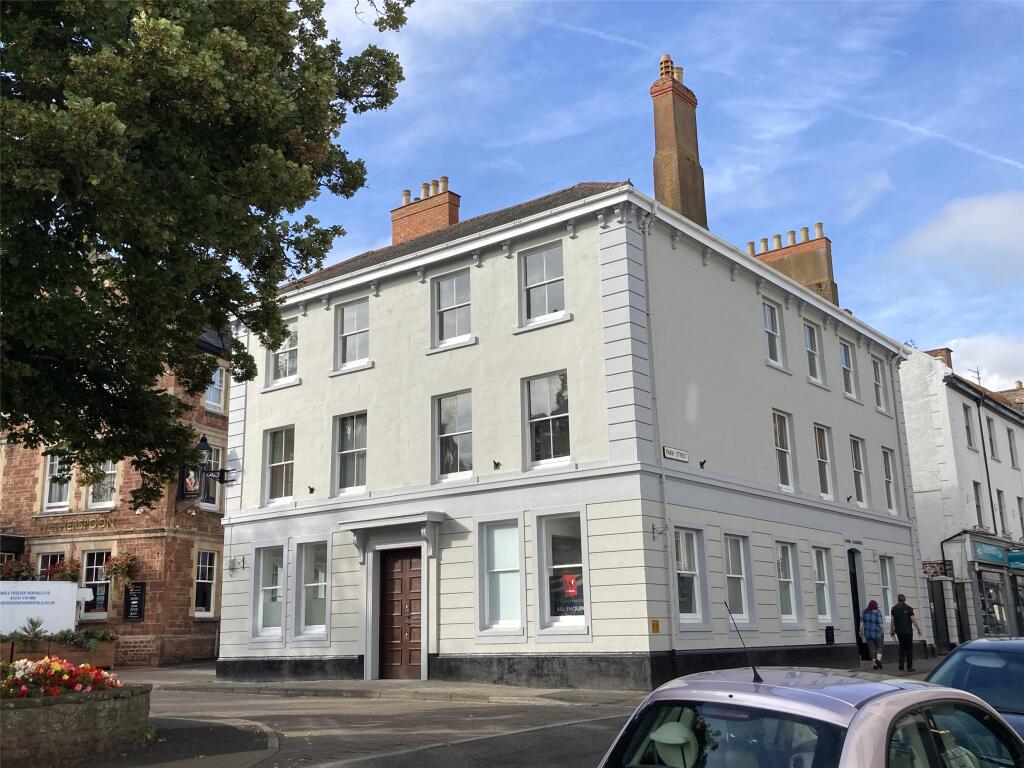 3 bed Apartment for rent in Minehead. From Webbers Property Services - Minehead