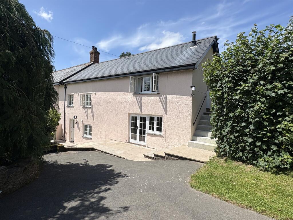 4 bed Semi Detached for rent in Cutcombe. From Webbers Property Services - Minehead 4 bed Semi Detached for rent in Cutcombe. From Webbers Property Services - Minehead