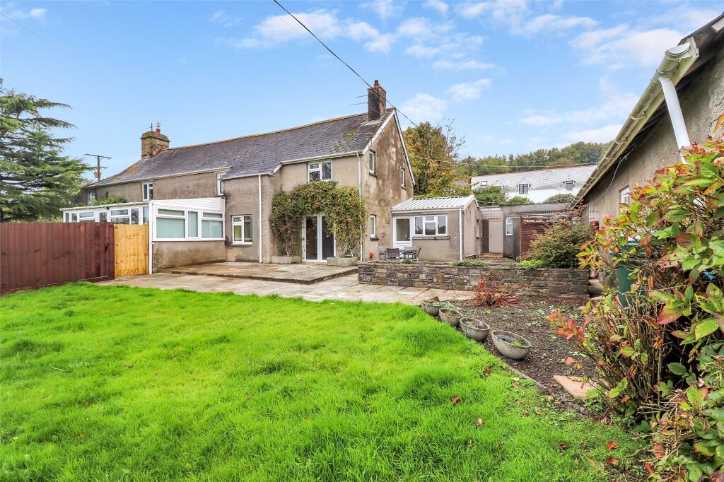 3 bed Semi Detached for rent in Barnstaple. From Webbers Property Services - South Molton