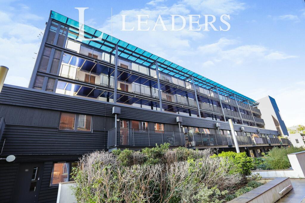 1 bed Flat for rent in Bermondsey. From Leaders - Forest Hill
