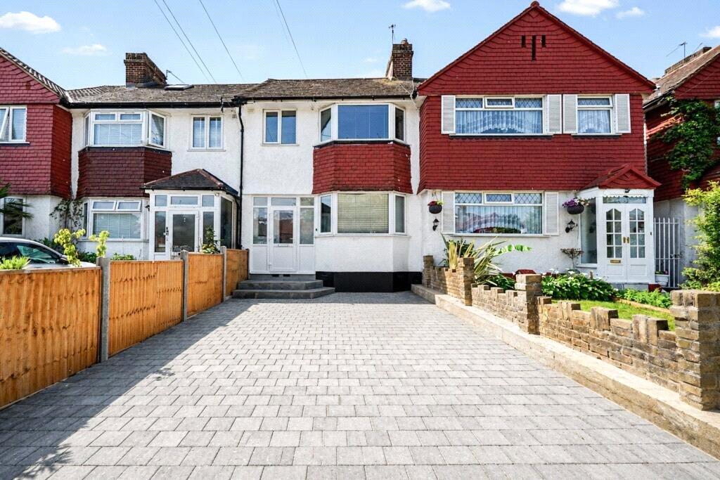 4 bed Mid Terraced House for rent in London. From Leaders Sales - Forest Hill 4 bed Mid Terraced House for rent in London. From Leaders Sales - Forest Hill