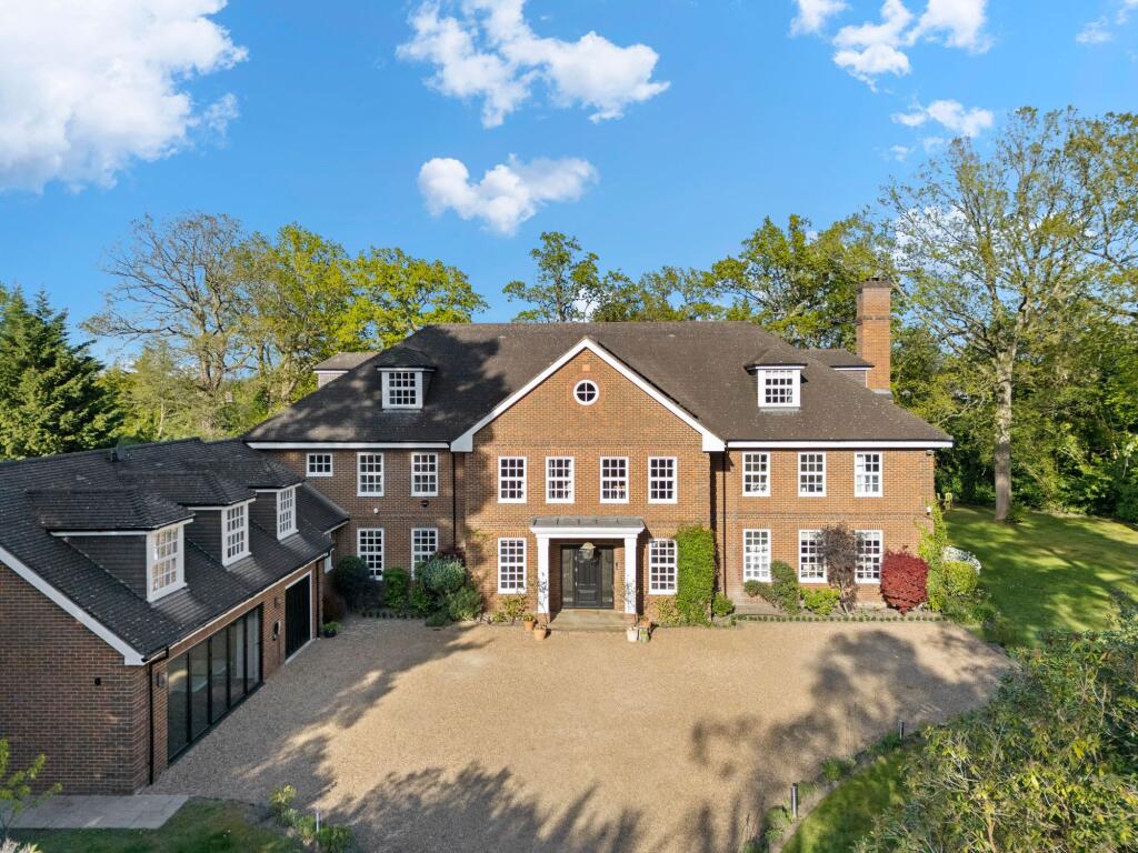 7 bed Detached for rent in Pachesham Park. From Grosvenor Billinghurst - Cobham
