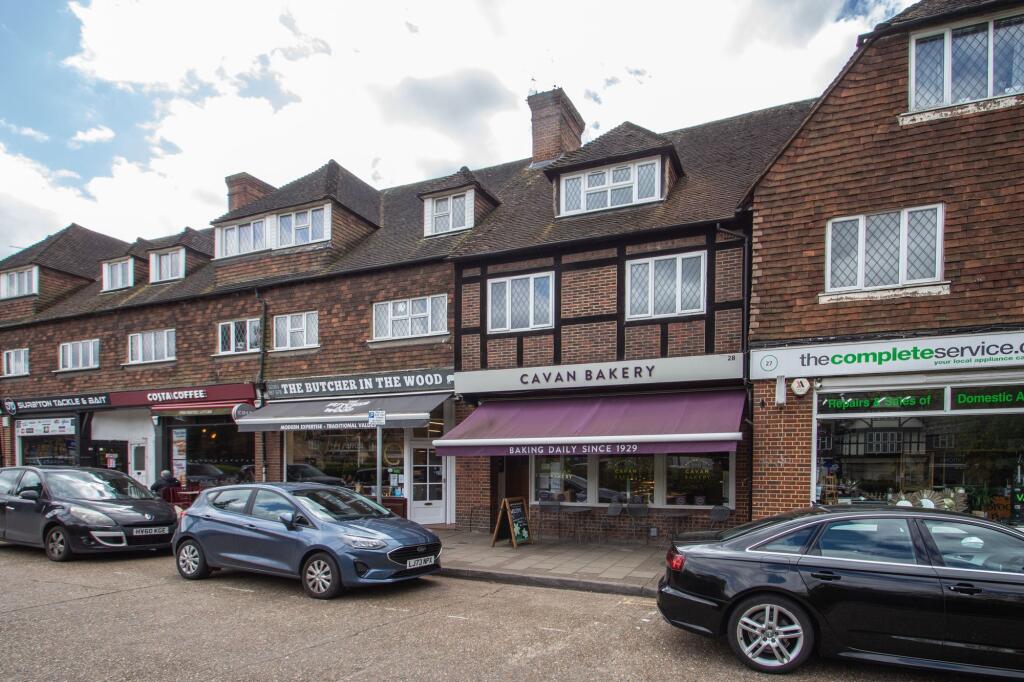 3 bed Annexe for rent in Hinchley Wood. From Grosvenor Billinghurst - Cobham 3 bed Annexe for rent in Hinchley Wood. From Grosvenor Billinghurst - Cobham