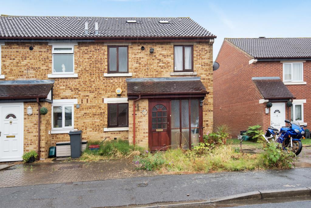 1 bed End of Terrace for rent in Feltham. From Chancellors - Sunbury