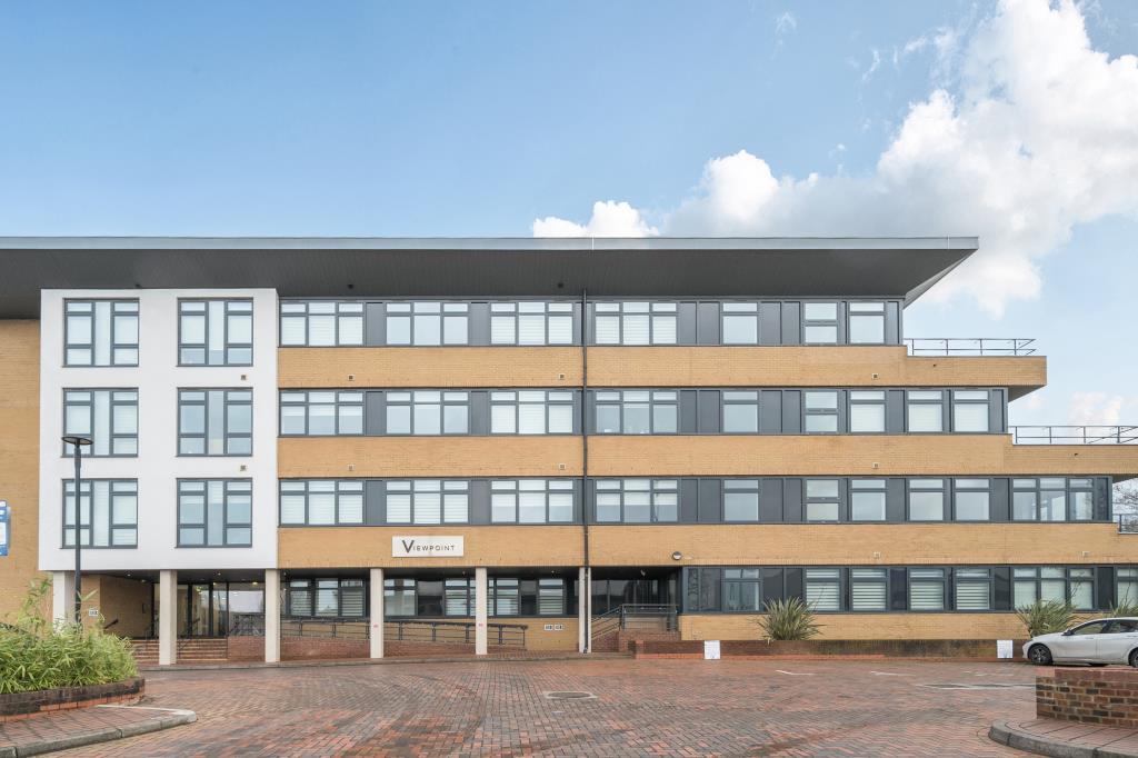 1 bed Apartment for rent in Staines-upon-Thames. From Chancellors - Sunbury