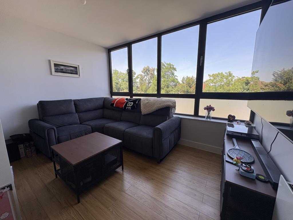 1 bed 1st Floor Flat for rent in Sunbury. From Chancellors - Sunbury