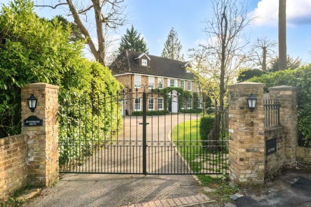 6 bed Detached for rent in Camberley. From Chancellors - Camberley Lettings