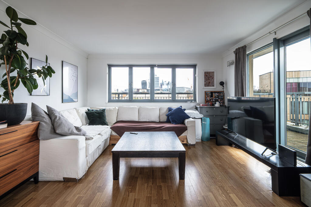 3 bed Apartment for rent in Bermondsey. From Urban Spaces