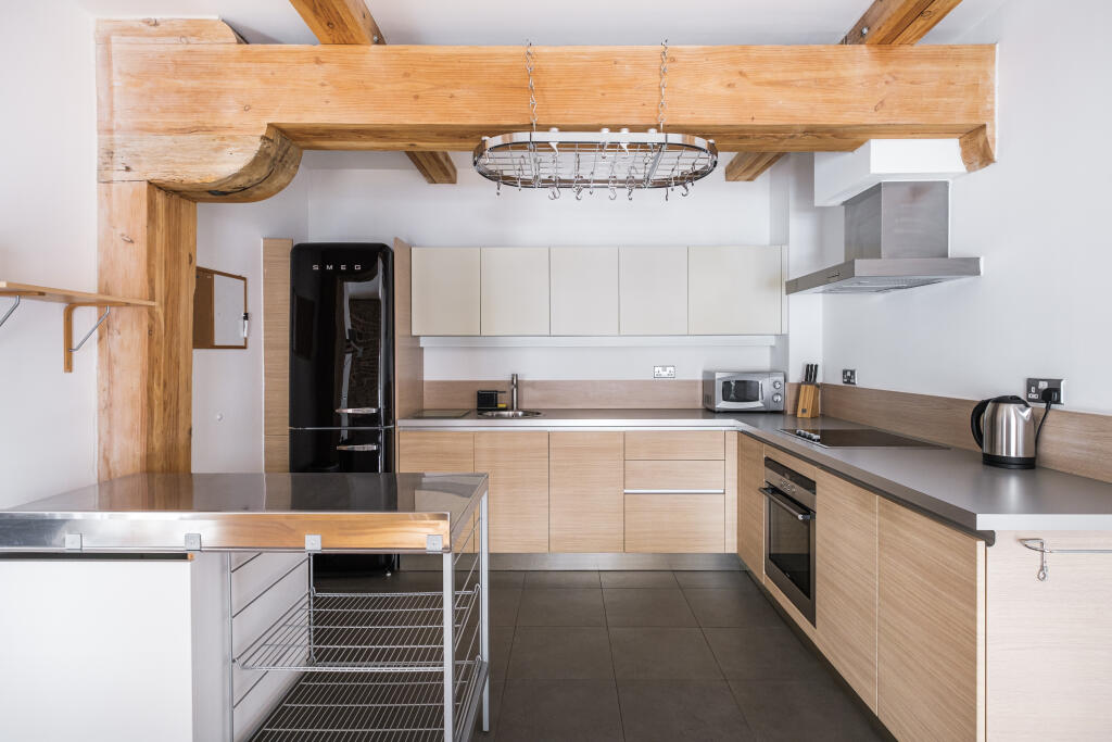 2 bed Apartment for rent in Woolwich. From Urban Spaces 2 bed Apartment for rent in Woolwich. From Urban Spaces